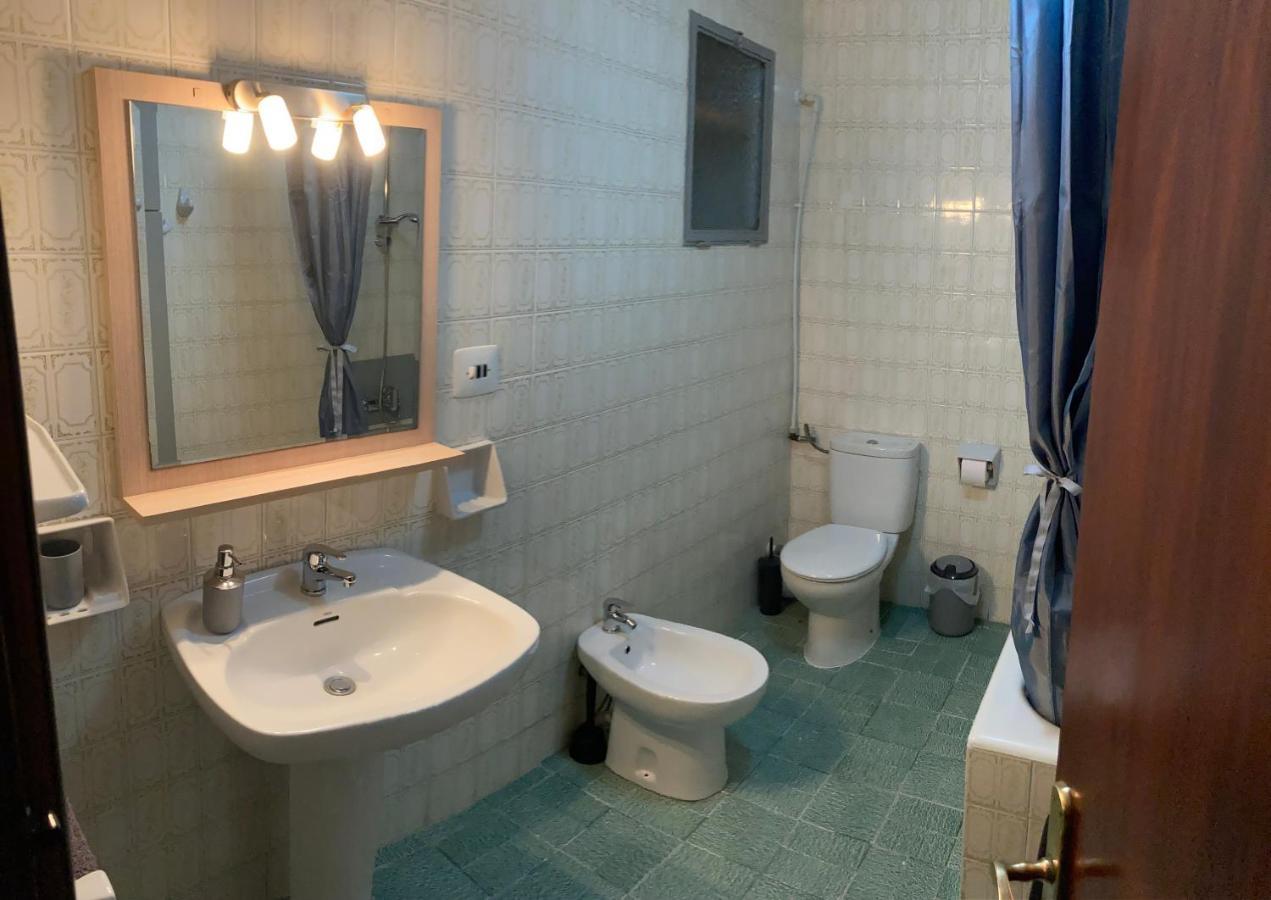 Apartamento Tres Soles Solo Familias กันดิอา ภายนอก รูปภาพ